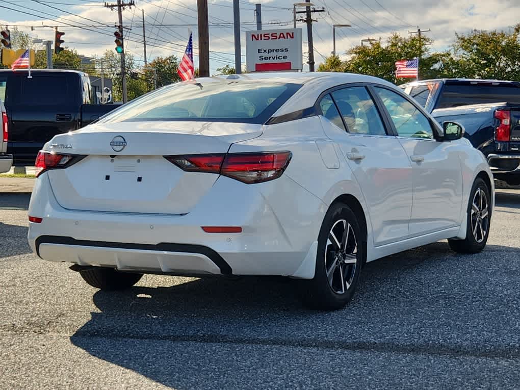 2025 Nissan Sentra SV photo 3