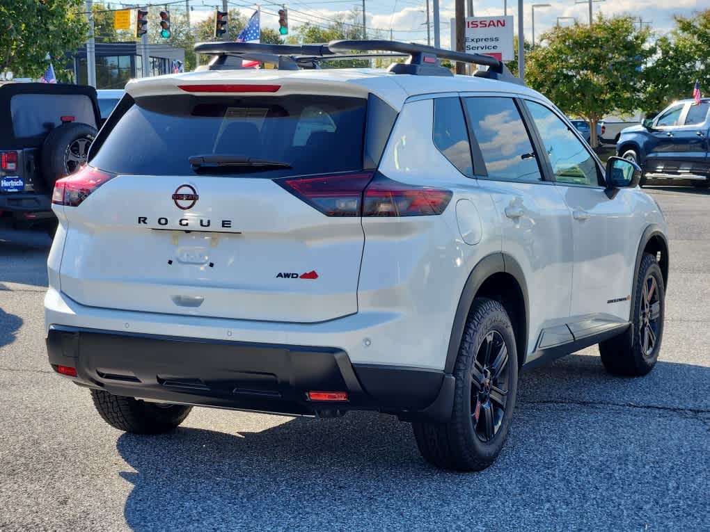 2026 Nissan Rogue AWD photo 2