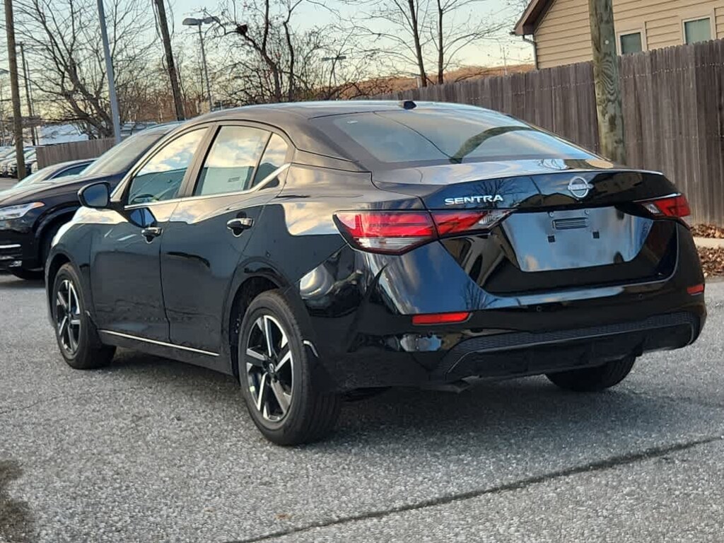 New 2025 Nissan Sentra SV Sedan