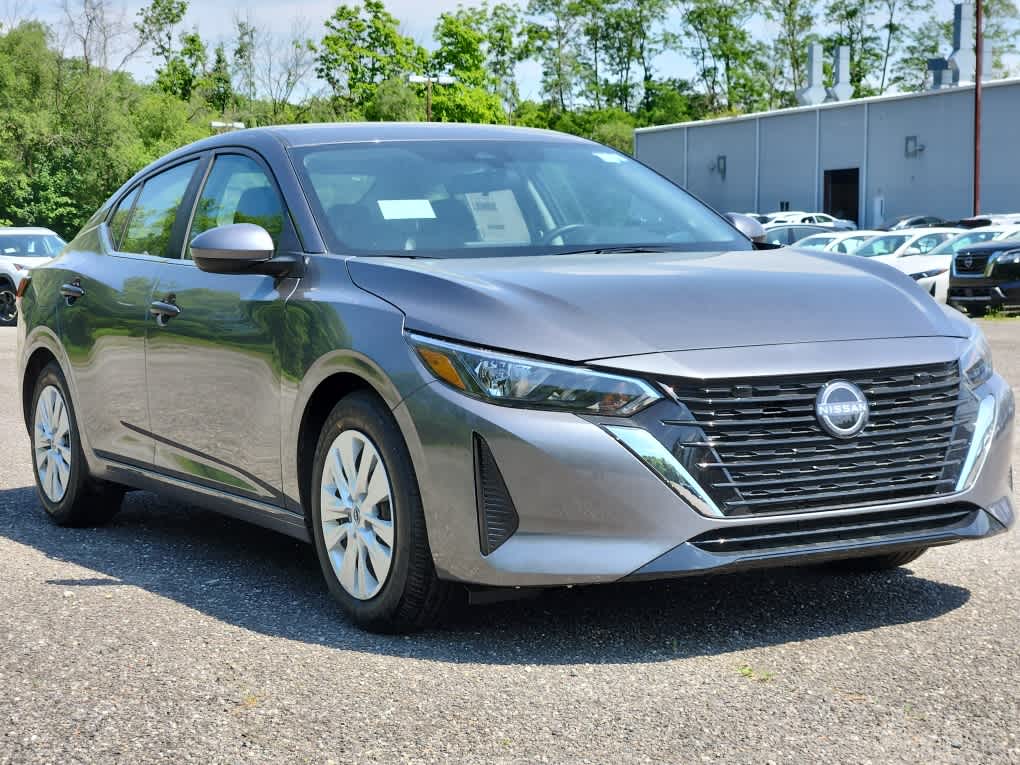 2024 Nissan Sentra S photo 2