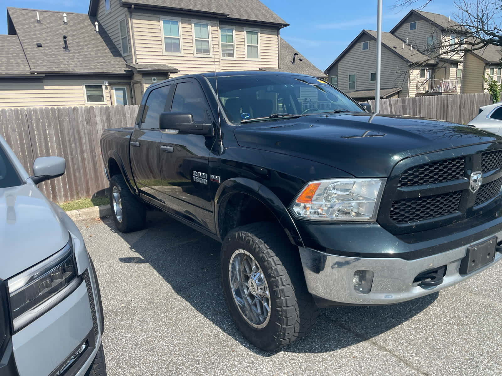 2016 Ram 1500 Outdoorsman photo 3