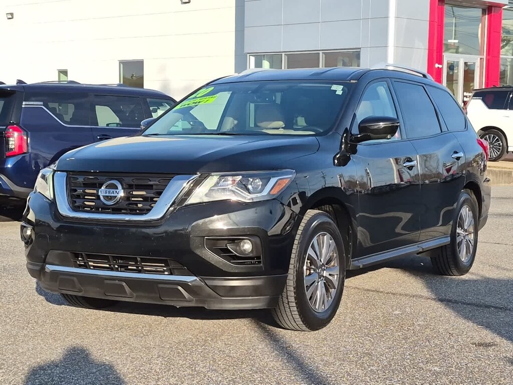 Used 2020 Nissan Pathfinder SL 4x4