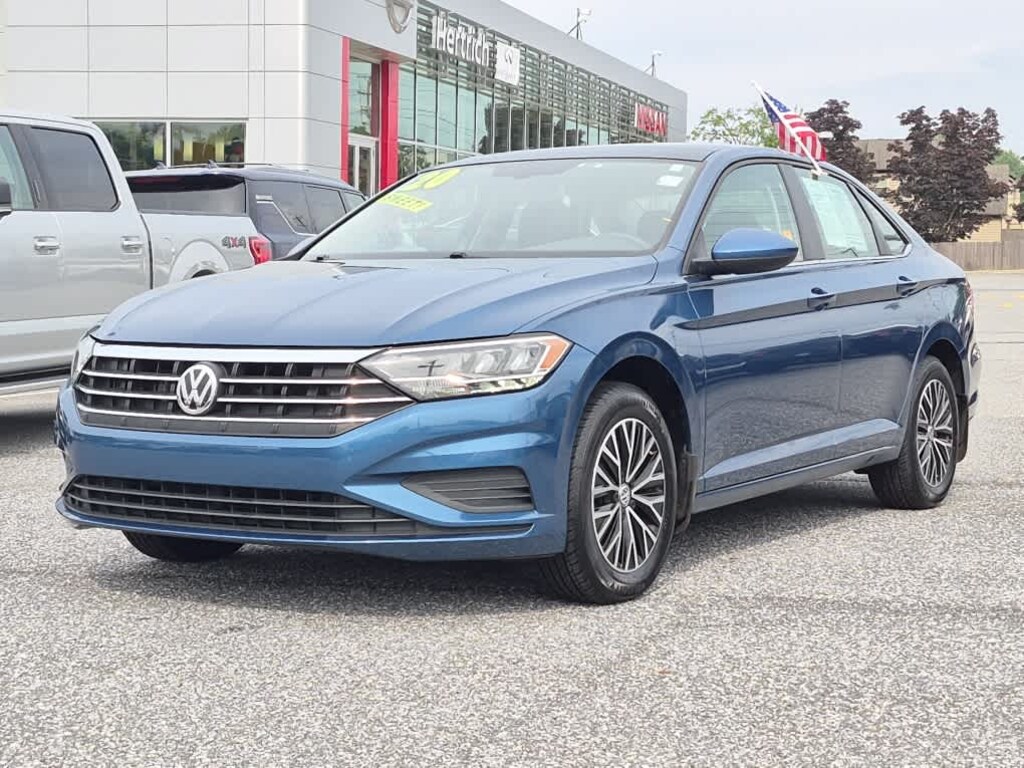 Used 2020 Volkswagen Jetta SE Auto w/SULEV