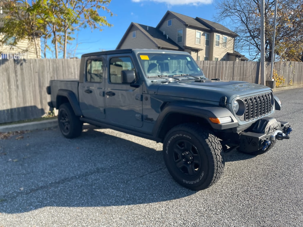 Certified 2025 Jeep Gladiator Sport 4x4 4x4