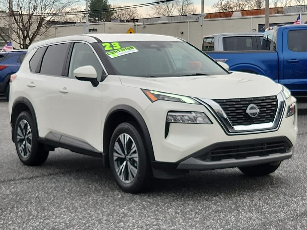 Certified 2023 Nissan Rogue SV AWD