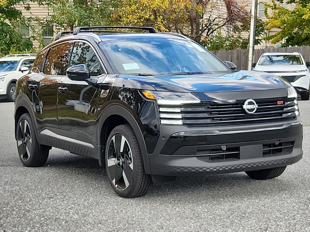 New 2026 Nissan Kicks SR SUV