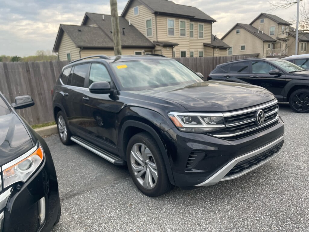 Used 2023 Volkswagen Atlas 3.6L V6 SE w/Technology 4MOTION