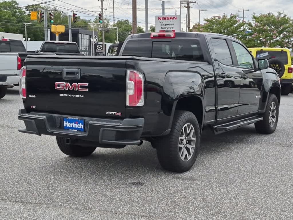 Used 2022 GMC Canyon 4WD AT4 w/Cloth Crew Cab 141 Crew Cab 141