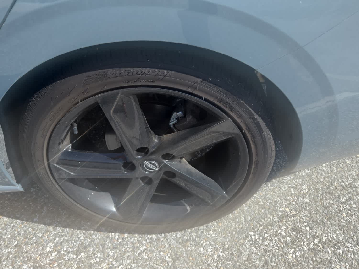2024 Nissan Sentra SR photo 3