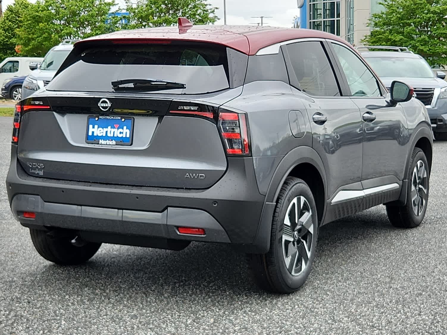 2025 Nissan Kicks SV photo 3