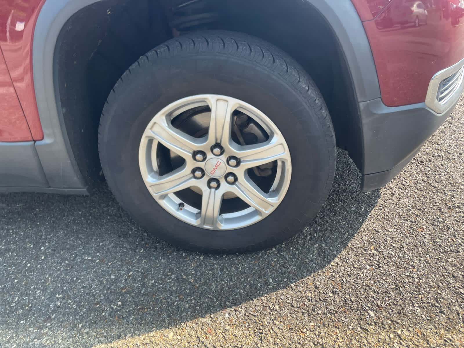 2017 Gmc Acadia SLE photo 2