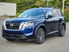 2025 Nissan Pathfinder SV SUV