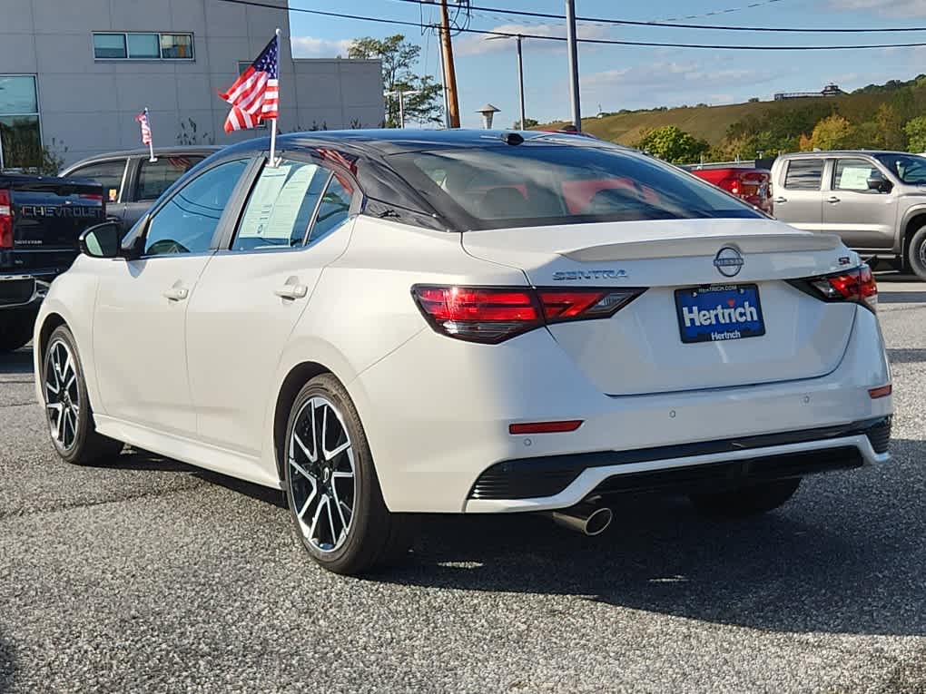 2025 Nissan Sentra SR photo 4