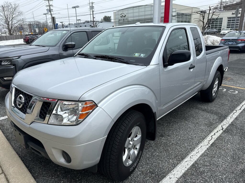 Used 2013 Nissan Frontier SV 4WD King Cab Auto 4WD King Cab Auto