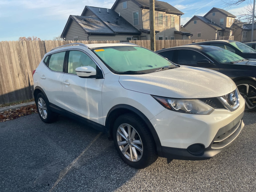 Used 2017 Nissan Rogue Sport SV AWD