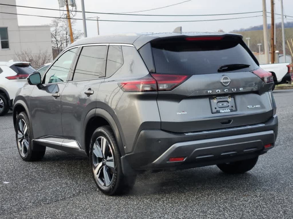 Certified 2022 Nissan Rogue SL AWD