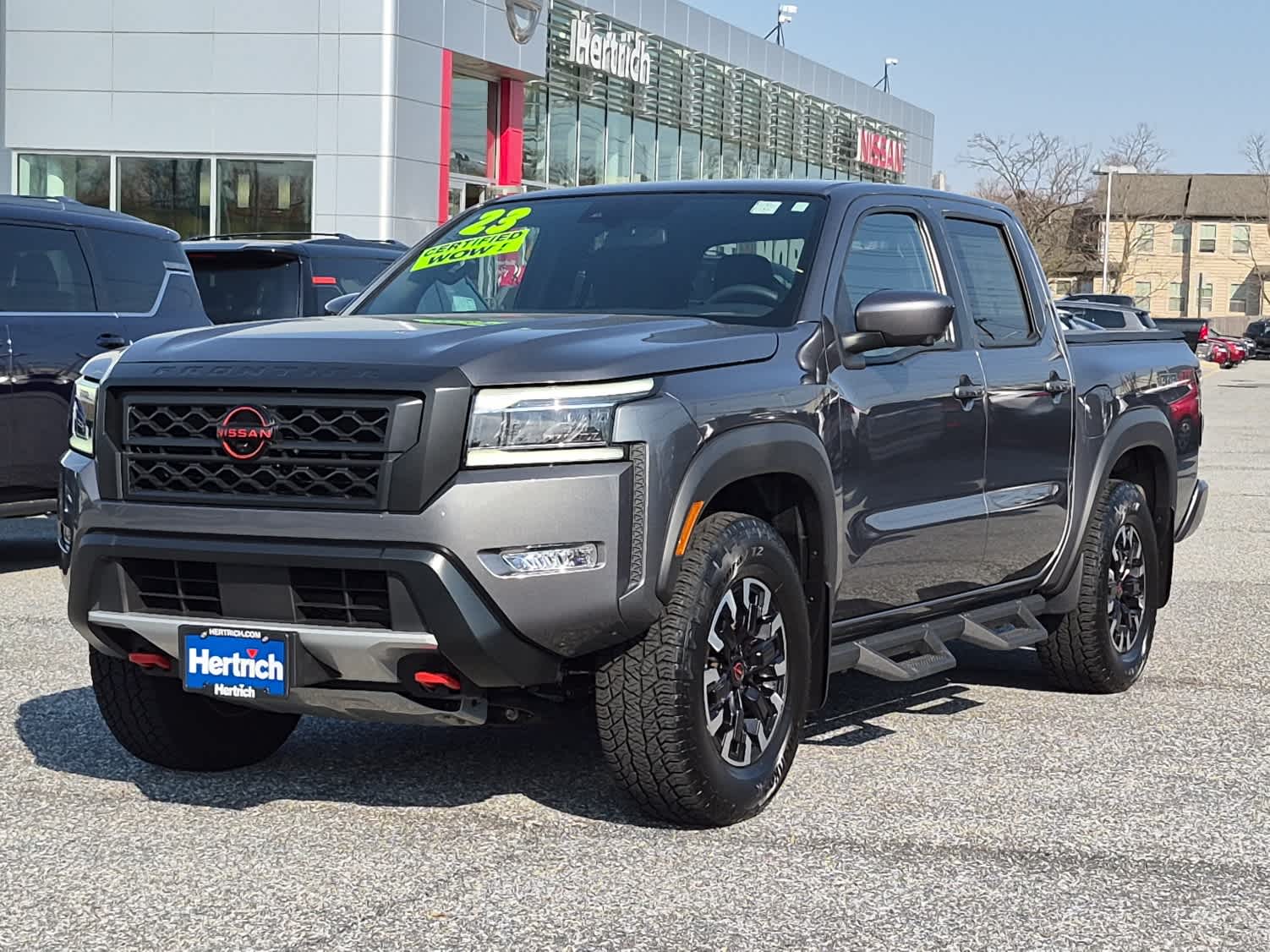 2023 Nissan Frontier PRO-4X Crew Cab 4WD