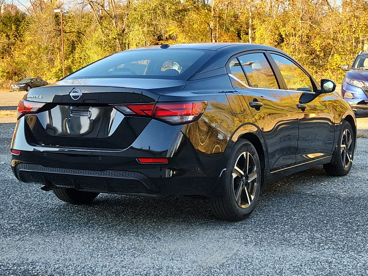 2025 Nissan Sentra SV photo 3