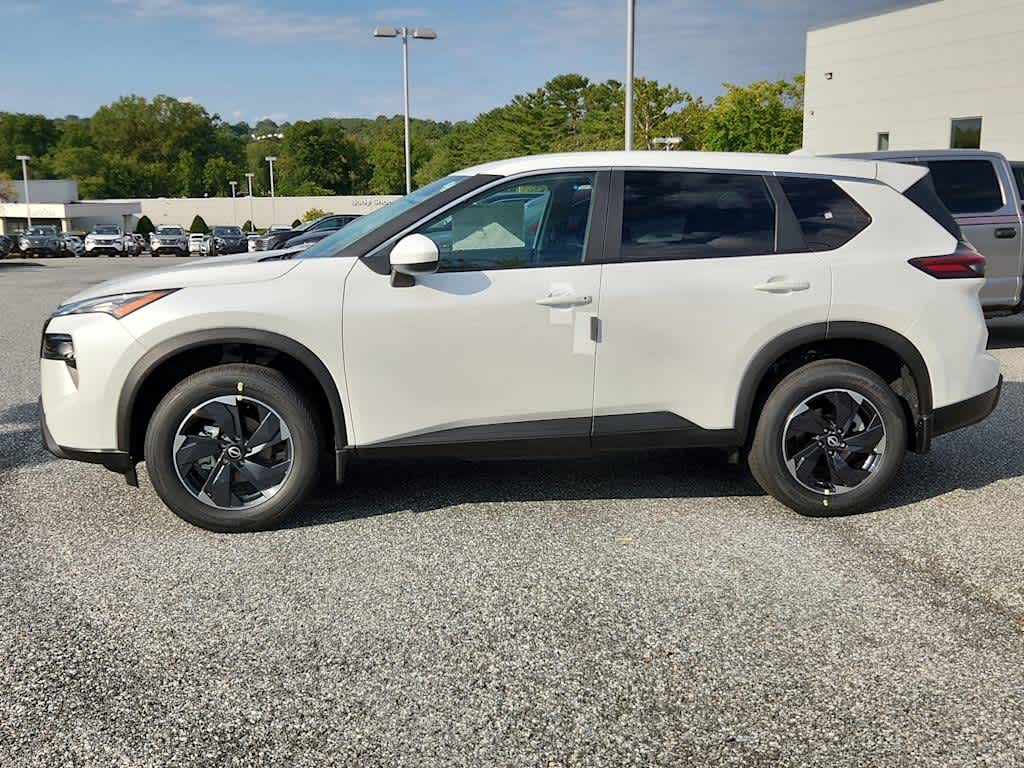 2026 Nissan Rogue SV photo 3