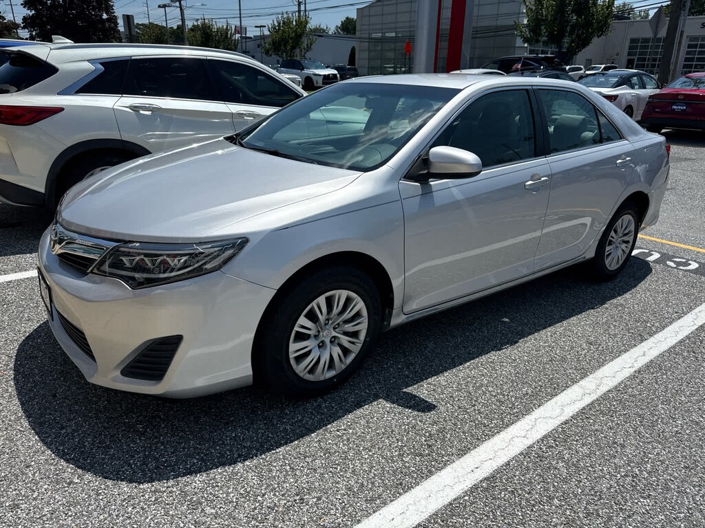 Used 2014 Toyota Camry LE Sdn I4 Auto