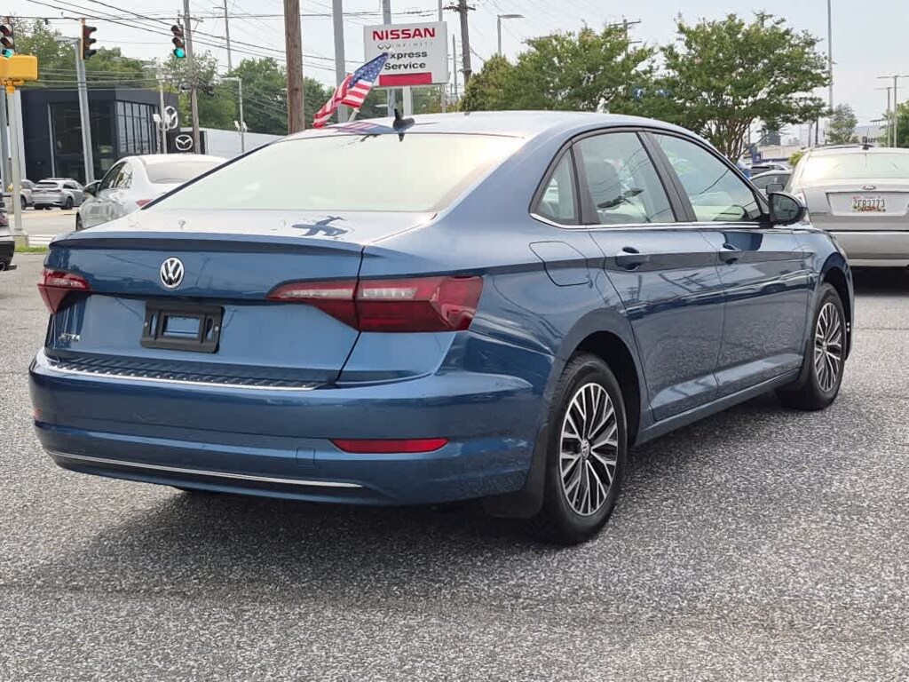 Used 2020 Volkswagen Jetta SE Auto w/SULEV
