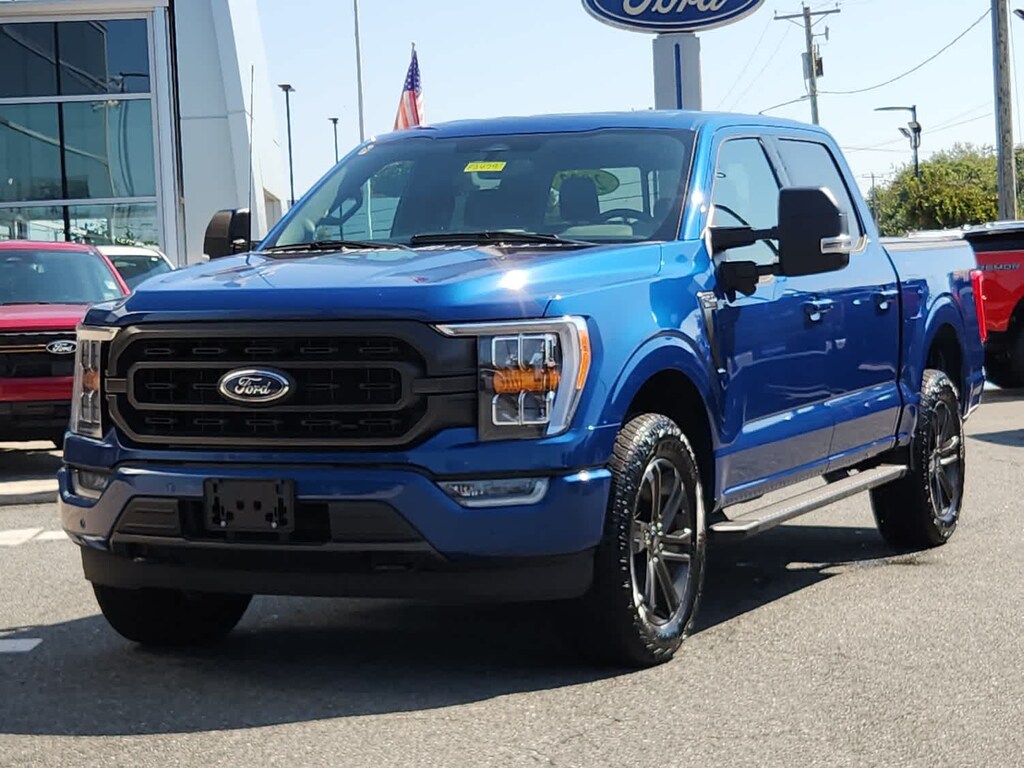 Used 2022 Ford F-150 XLT 4WD Supercrew 5.5 Box 4WD SuperCrew 5.5 Box