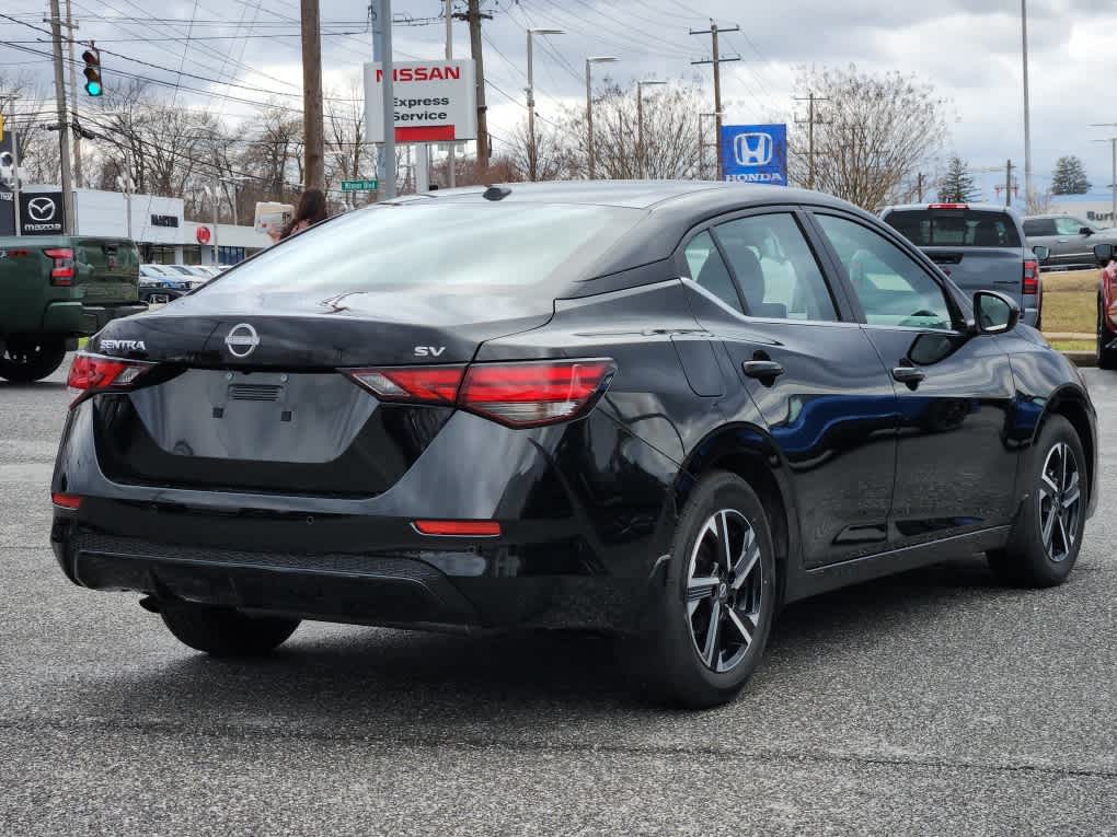 2024 Nissan Sentra SV photo 3