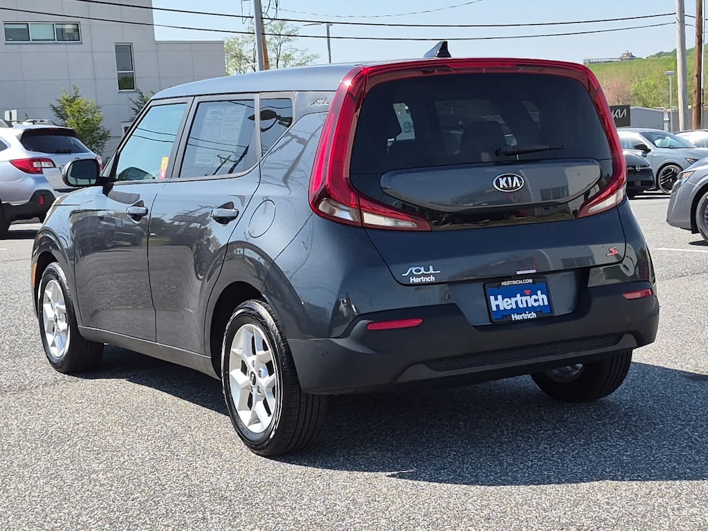 Used 2021 Kia Soul S IVT