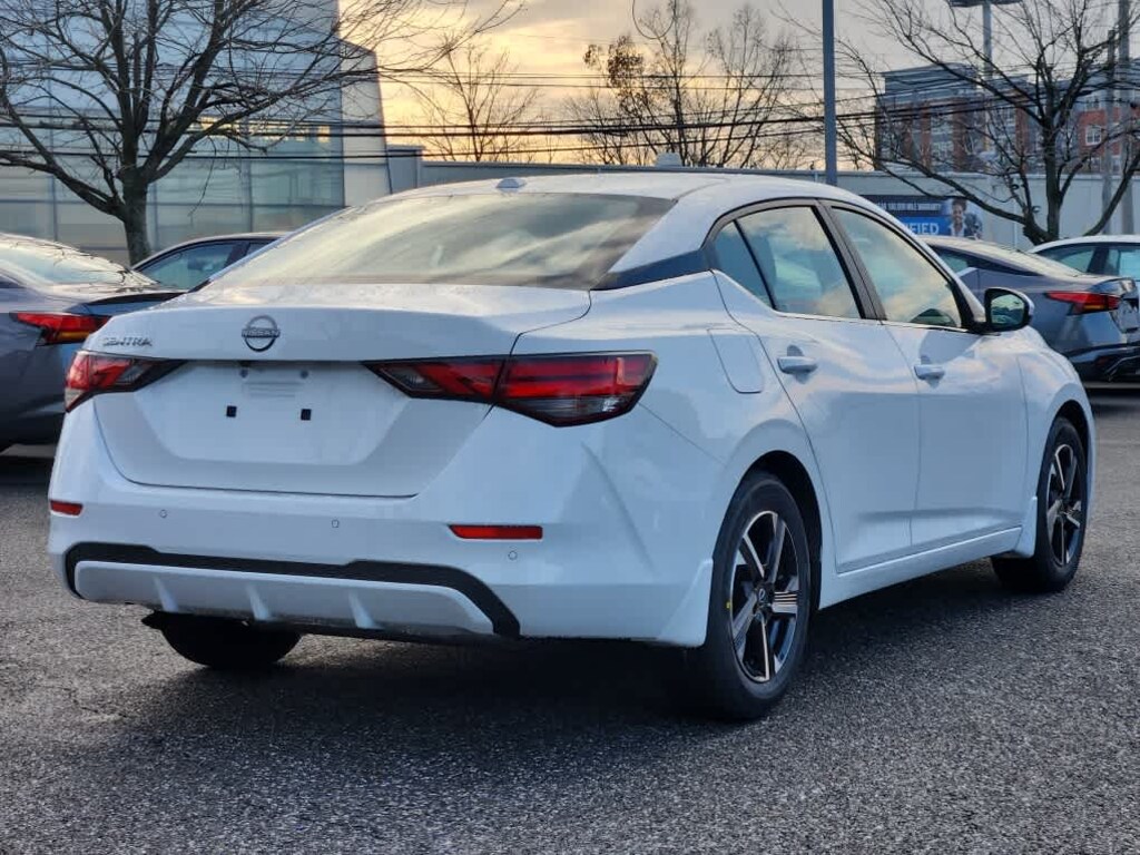 New 2025 Nissan Sentra SV Sedan