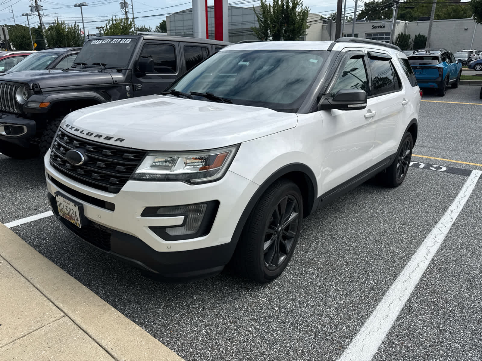  Ford Explorer