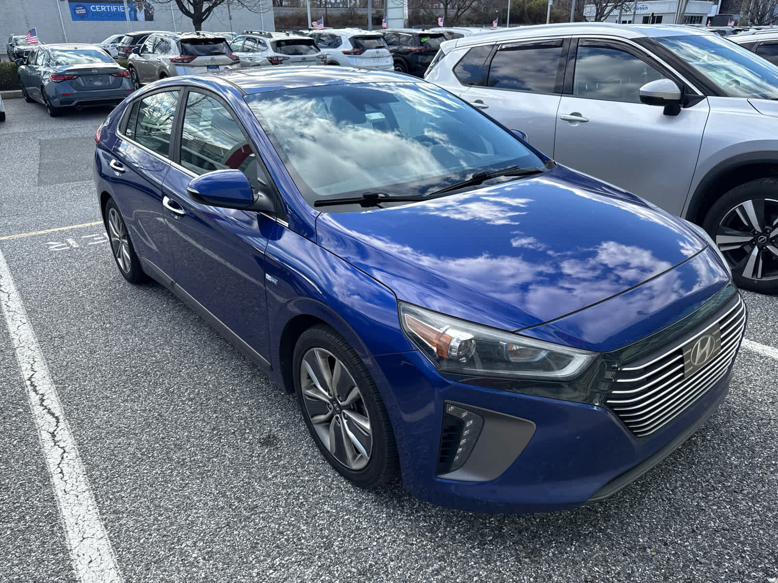2019 Hyundai Ioniq Limited photo 2