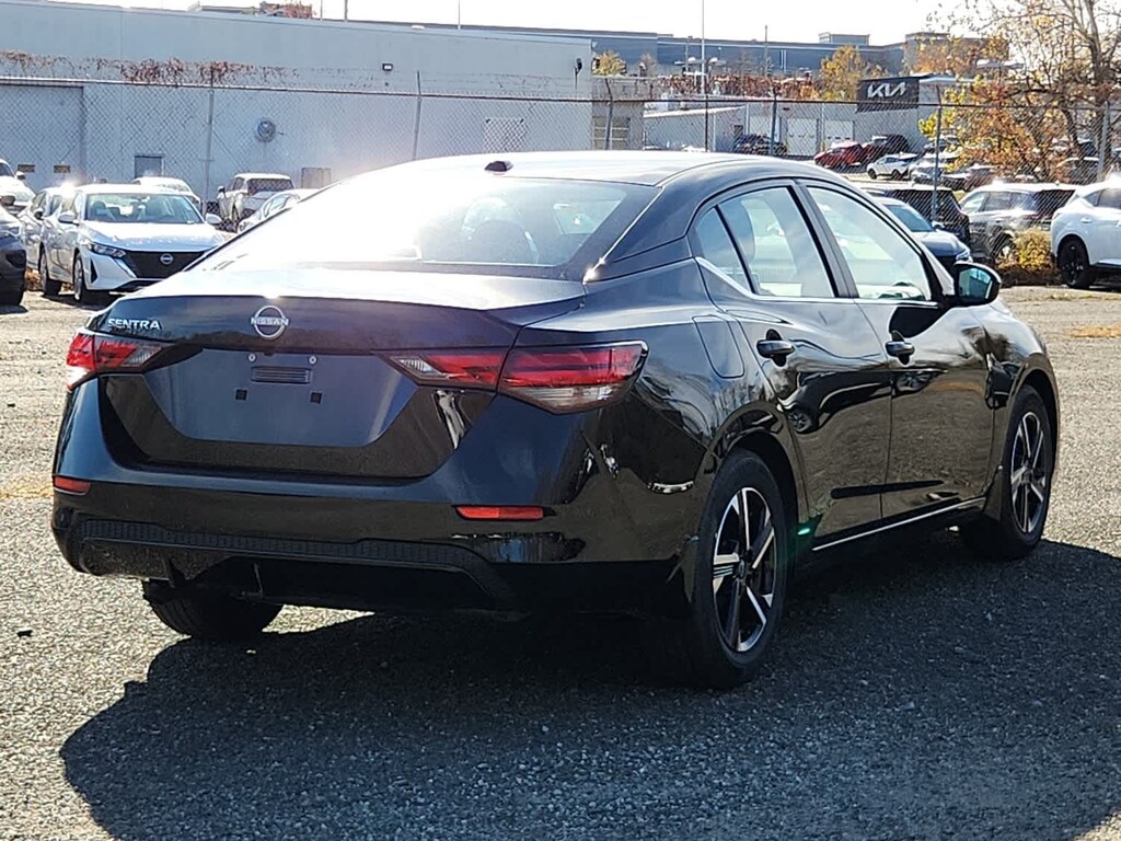 New 2025 Nissan Sentra SV Sedan