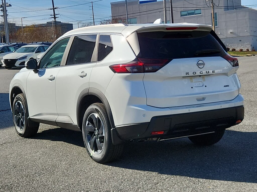 New 2026 Nissan Rogue SV SUV