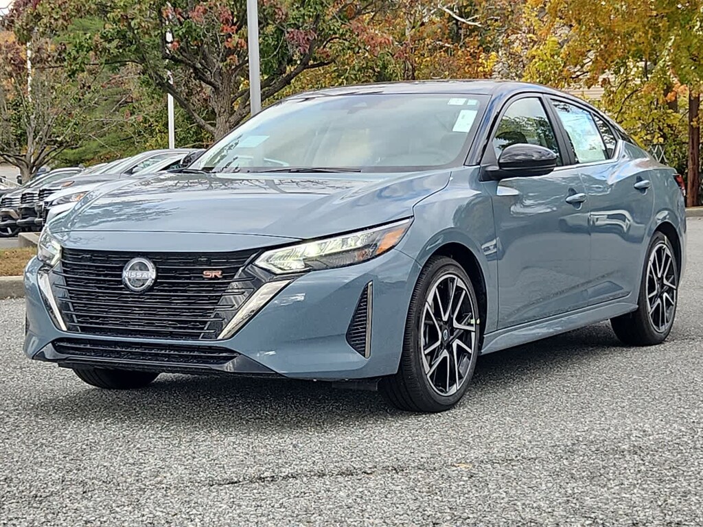 New 2025 Nissan Sentra SR Sedan