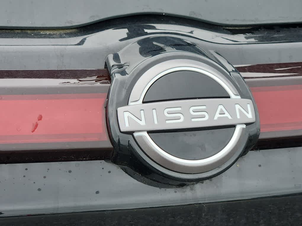 2025 Nissan Kicks Play S photo 2