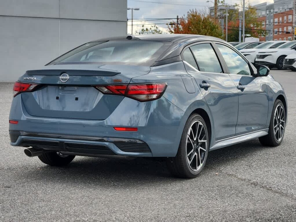 New 2025 Nissan Sentra SR Sedan