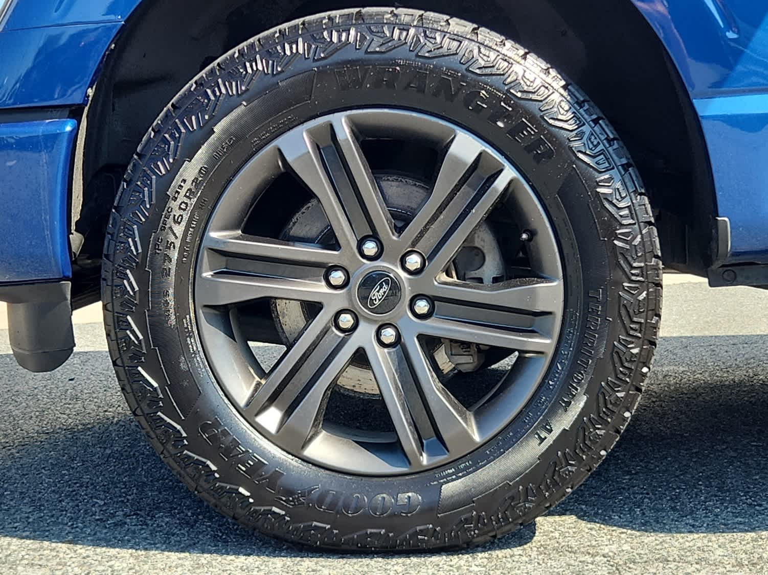 2022 Ford F-150 XLT photo 3