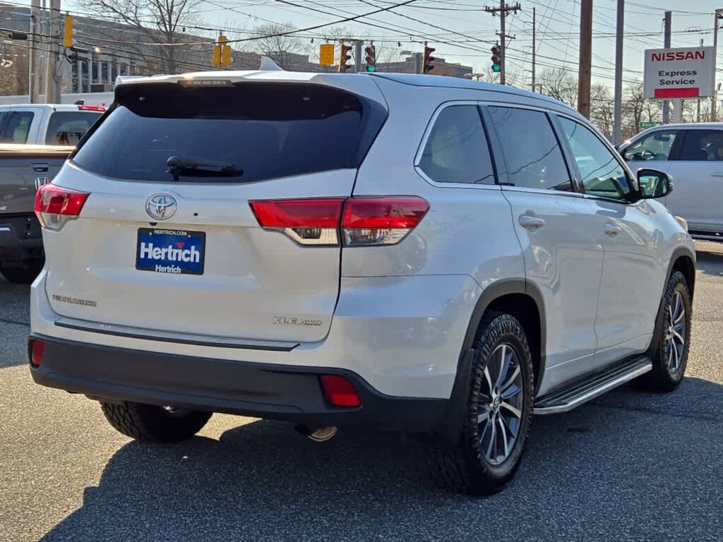 Used 2018 Toyota Highlander XLE V6 AWD (Natl)