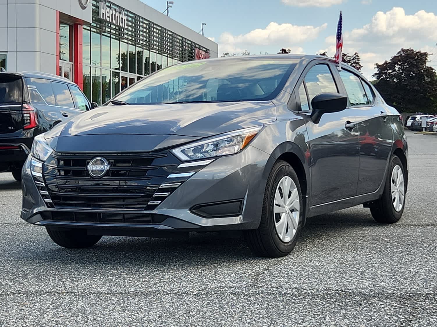 2025 Nissan Versa S photo 2