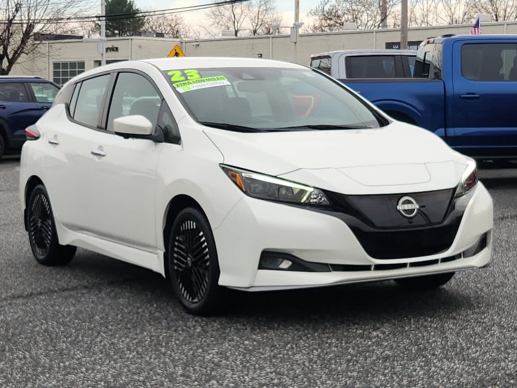 Used 2023 Nissan Leaf SV Plus Hatchback
