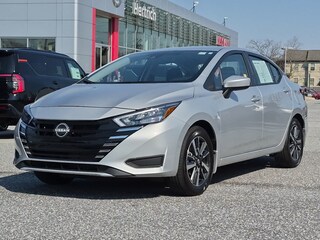 2025 Nissan Versa SV CVT