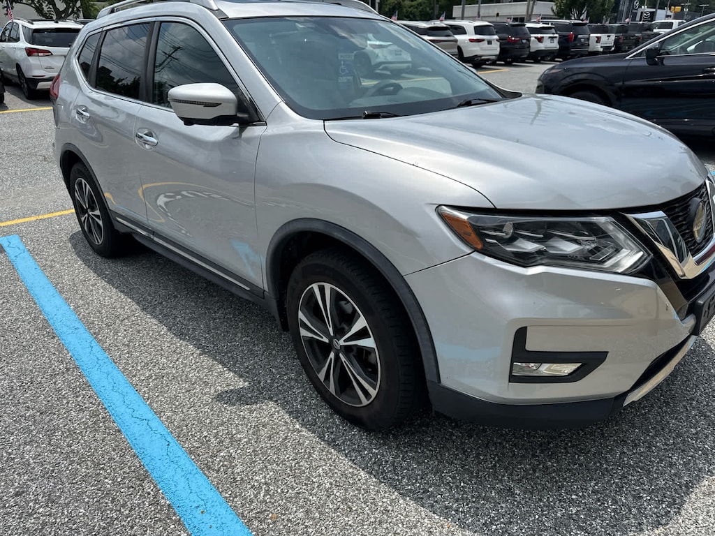 Used 2018 Nissan Rogue SL AWD