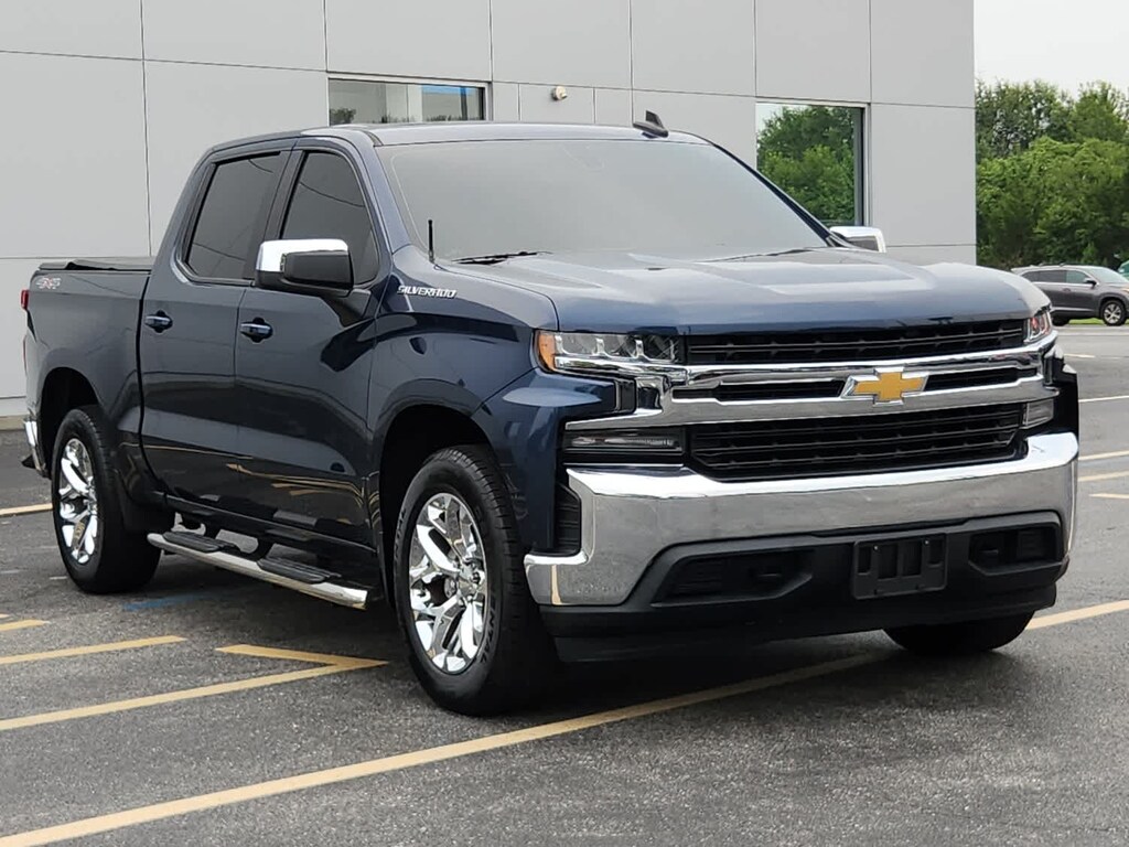 Used 2020 Chevrolet Silverado 1500 LT 4WD Crew Cab 147 4WD Crew Cab 147