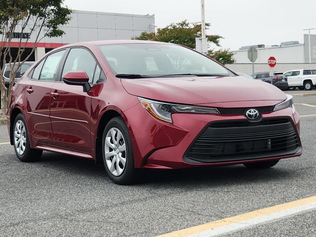 Used 2025 Toyota Corolla LE Car
