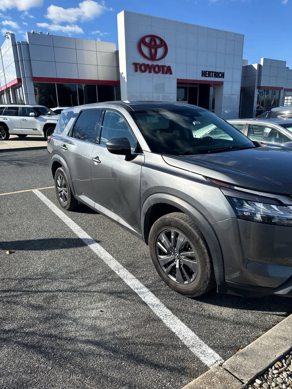 Used 2022 Nissan Pathfinder S Sport Utility