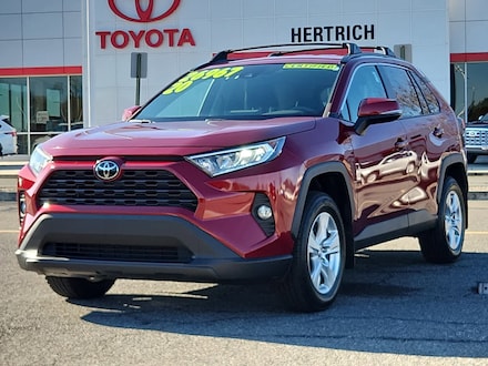 2020 Toyota RAV4 XLE Sport Utility