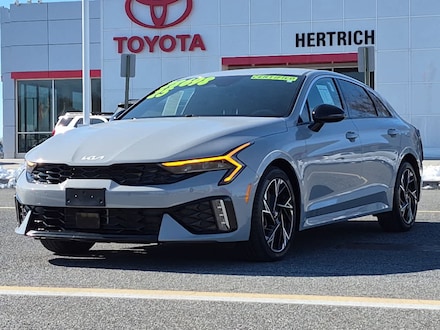 2025 Kia K5 GT-Line Car