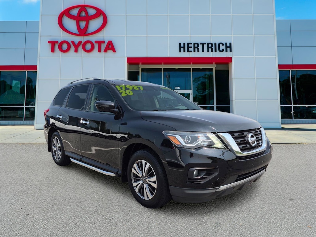 Used 2020 Nissan Pathfinder SL Sport Utility