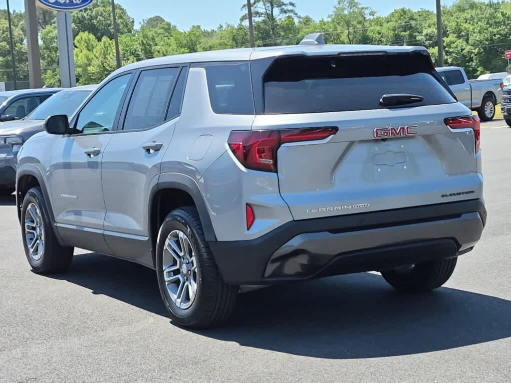 Used 2025 GMC Terrain AWD Elevation Sport Utility