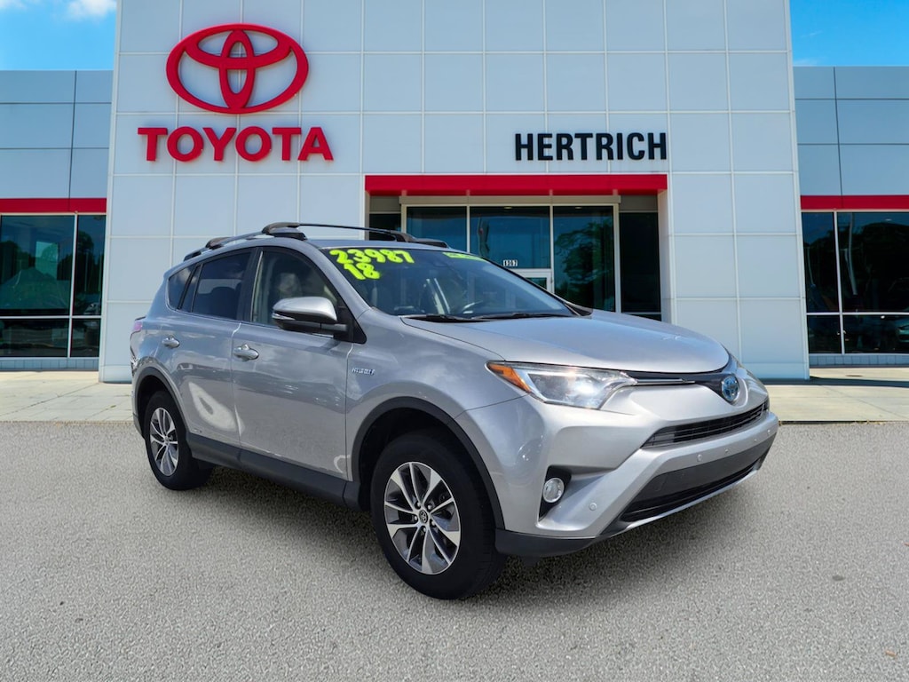 Used 2018 Toyota RAV4 Hybrid XLE Sport Utility